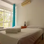 Apartment Rentalsevilla Centrico Apartamento Junto Al Guadalquivir Con Parking Coche Mediano