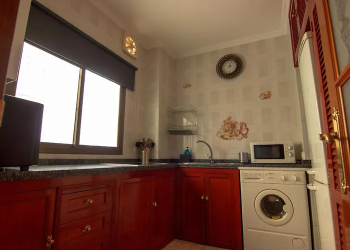 דירה Rentalsevilla Centrico Apartamento Junto Al Guadalquivir Con Parking Coche Mediano *