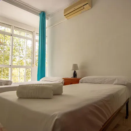Διαμέρισμα Rentalsevilla Centrico Apartamento Junto Al Guadalquivir Con Parking Coche Mediano