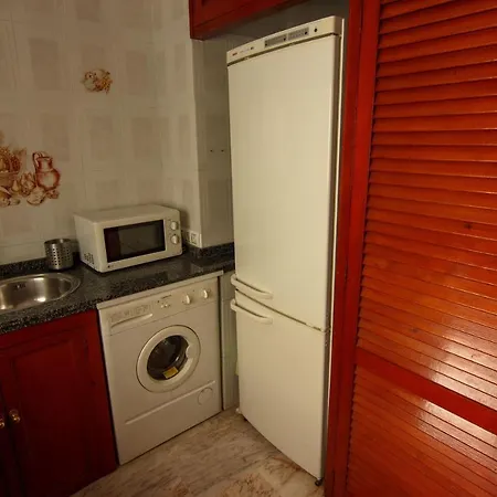 Rentalsevilla Centrico Apartamento Junto Al Guadalquivir Con Parking Coche Mediano * Σεβίλλη