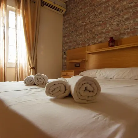 Διαμέρισμα Rentalsevilla Centrico Apartamento Junto Al Guadalquivir Con Parking Coche Mediano