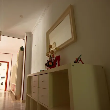 Rentalsevilla Centrico Apartamento Junto Al Guadalquivir Con Parking Coche Mediano Σεβίλλη